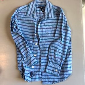 Gap boys size 6-7 dress shirt.  Blue stripes.